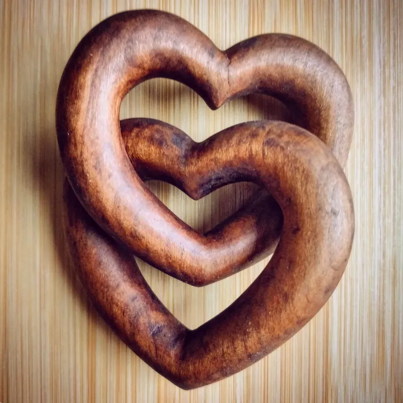 Coeurs entrelacés by Wondiu