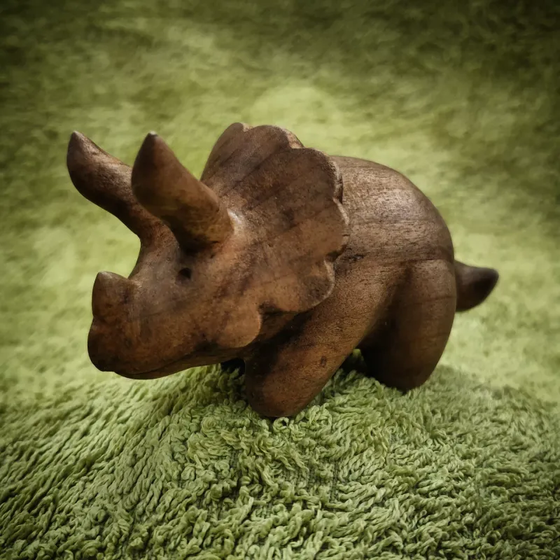 Tricératops Chibi by Wondiu